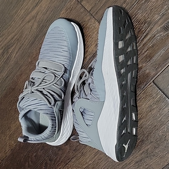 Jordan's - Picture 2 of 4